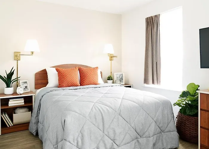 Intown Suites Extended Stay Louisville Ky - Wattbourne Lane